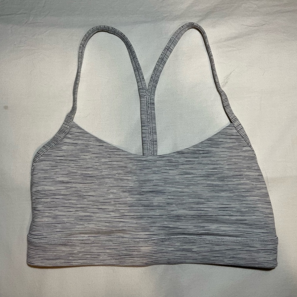 Lululemon Flow Y Nulu Bra